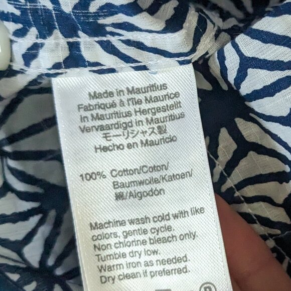 J. Crew Geometric Star Button Up Short Sleeve Camp Collar 1950s Style Shirt S - Picture 5 of 5